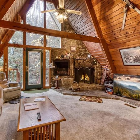 Mountain Springs Chalet Gatlinburg Exterior foto