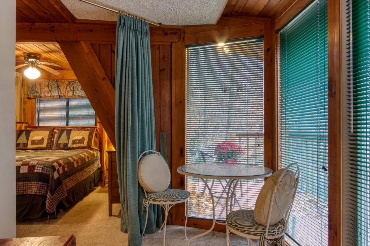 Mountain Springs Chalet Gatlinburg Exterior foto